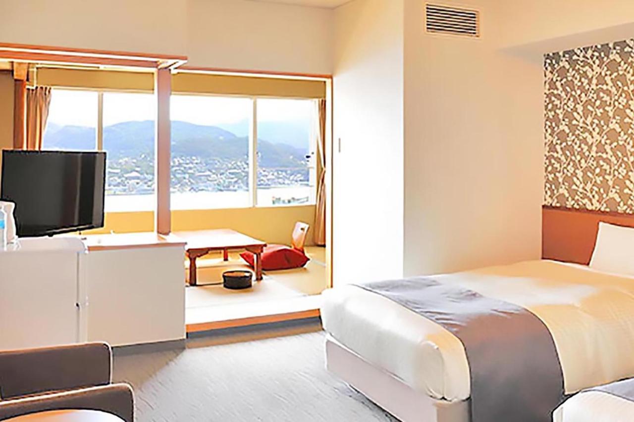 Ooedo Onsen Monogatari Nagasaki Hotel Seifu Экстерьер фото