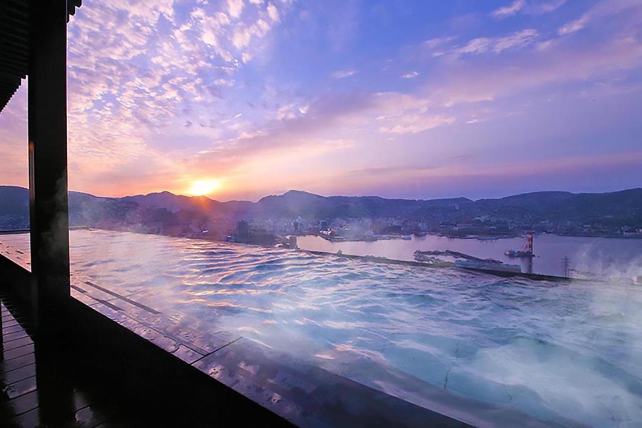 Ooedo Onsen Monogatari Nagasaki Hotel Seifu Экстерьер фото