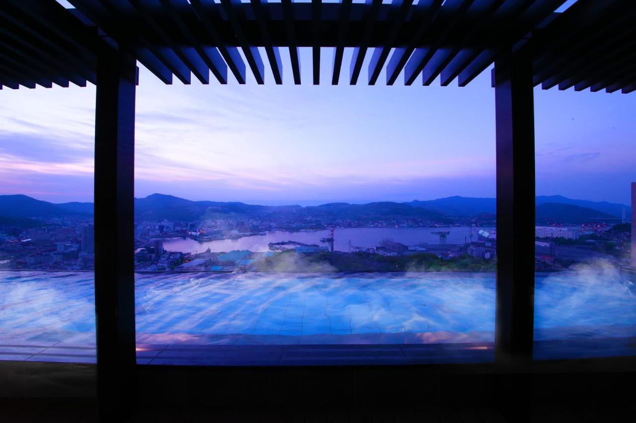 Ooedo Onsen Monogatari Nagasaki Hotel Seifu Экстерьер фото